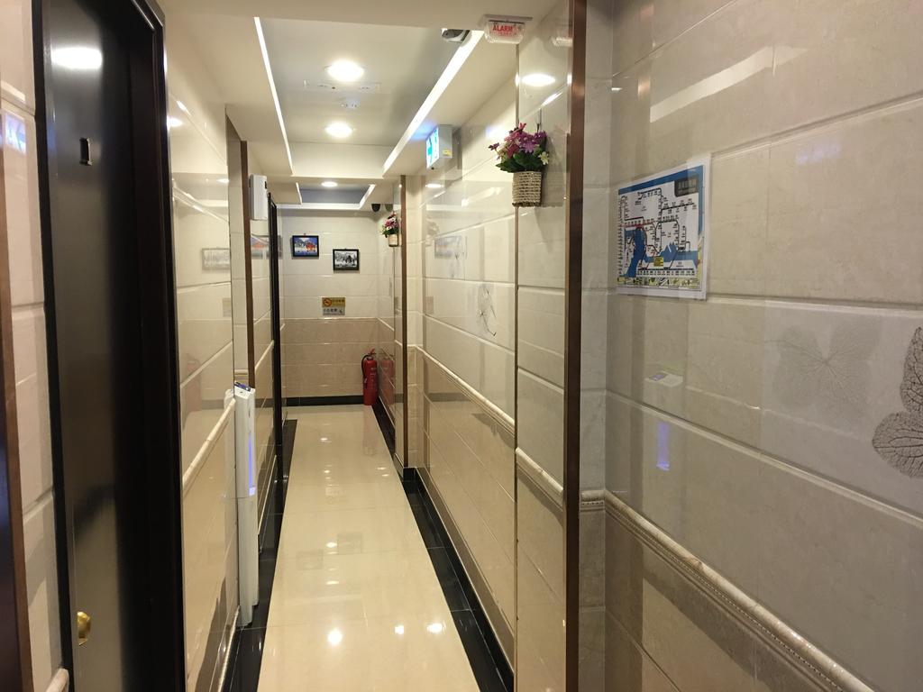 Hk Peace Guest House Гонконг Экстерьер фото